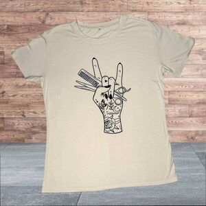 WOMENS STYLIST TSHIRT LARGE